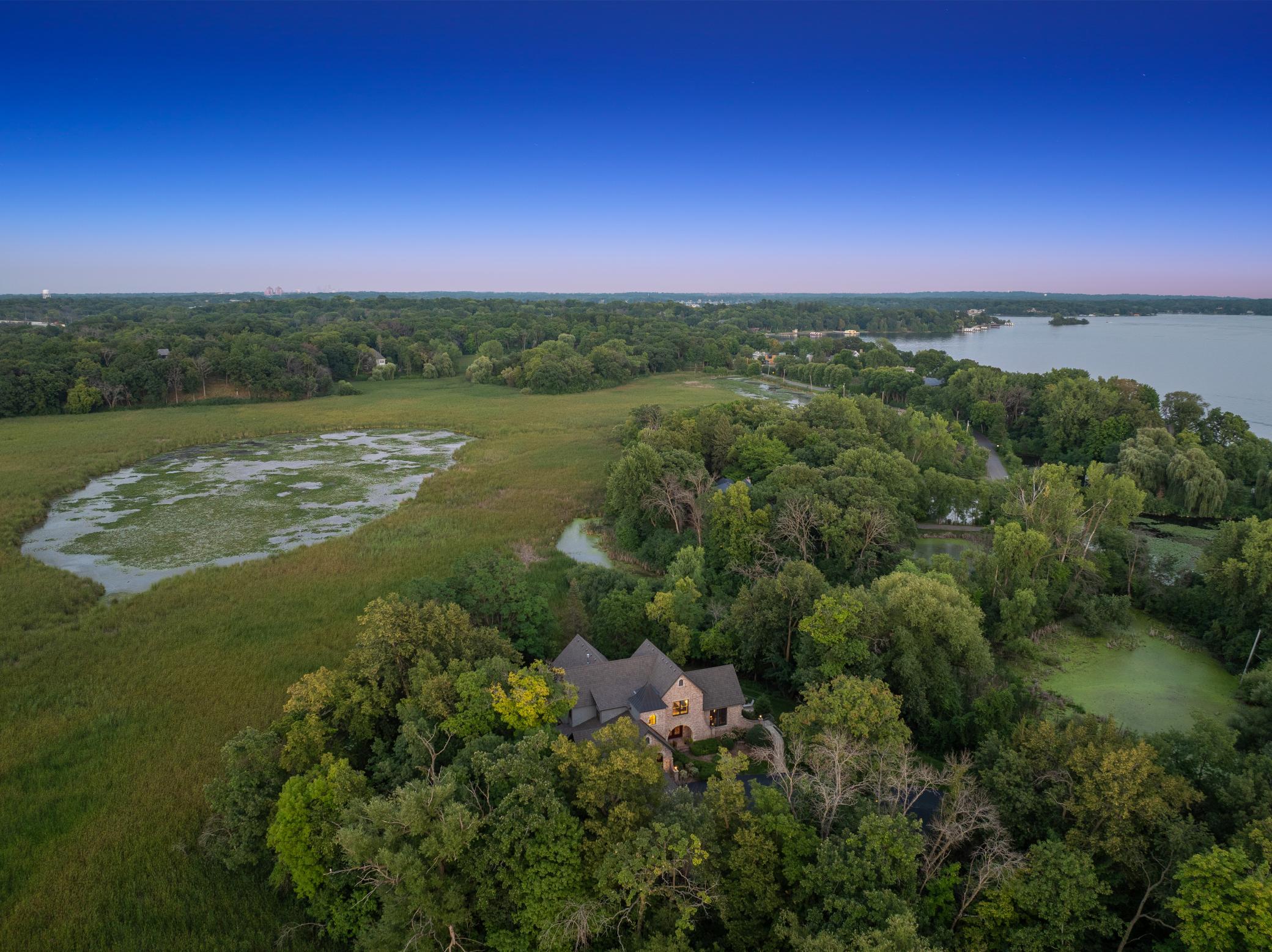 1070 Ferndale Road West Wayzata, MN 55391 - Photo 14 of 143 Gallery Image 14