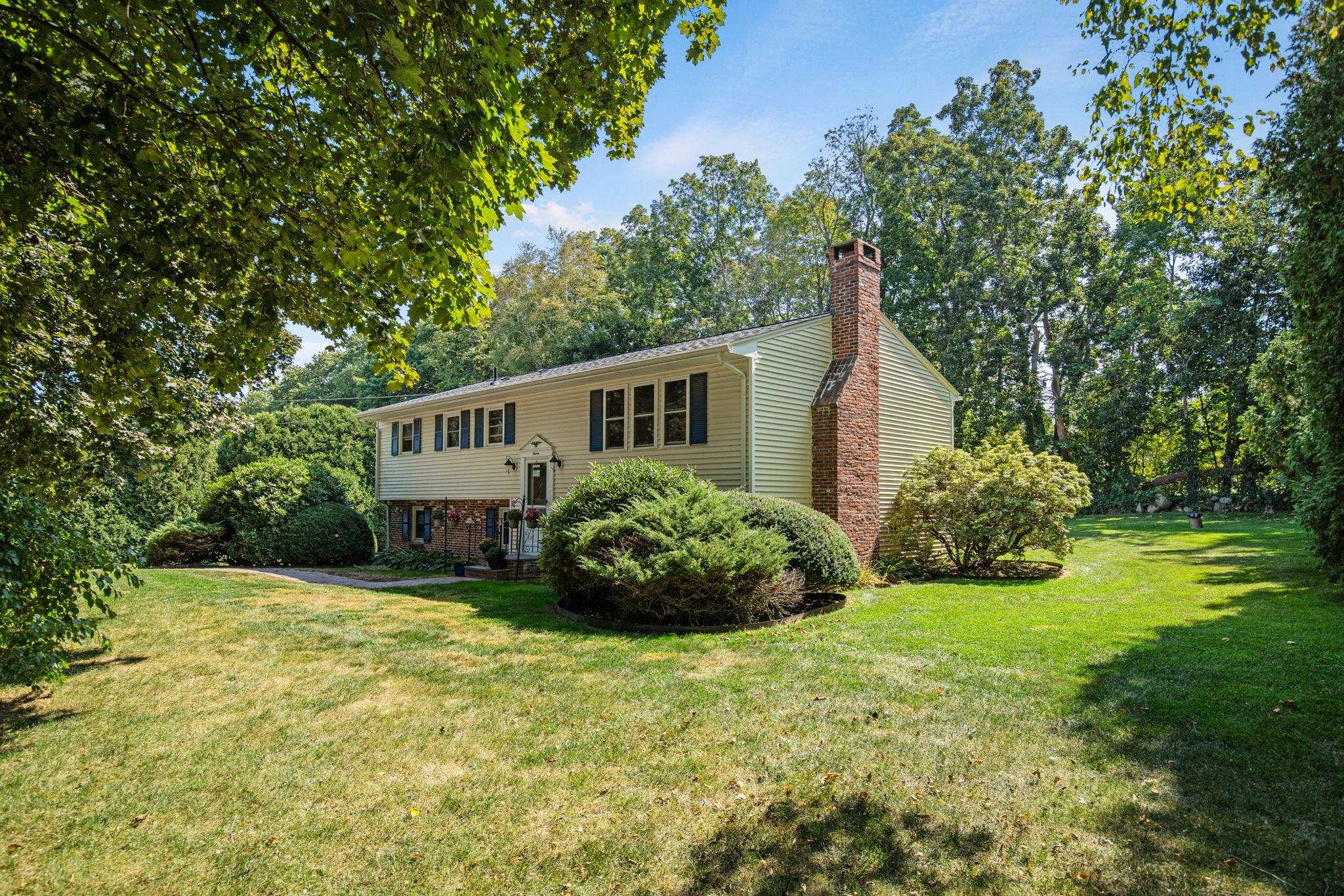 7 Taylor River Road Hampton Falls, NH 03844 - Photo 2 of 46