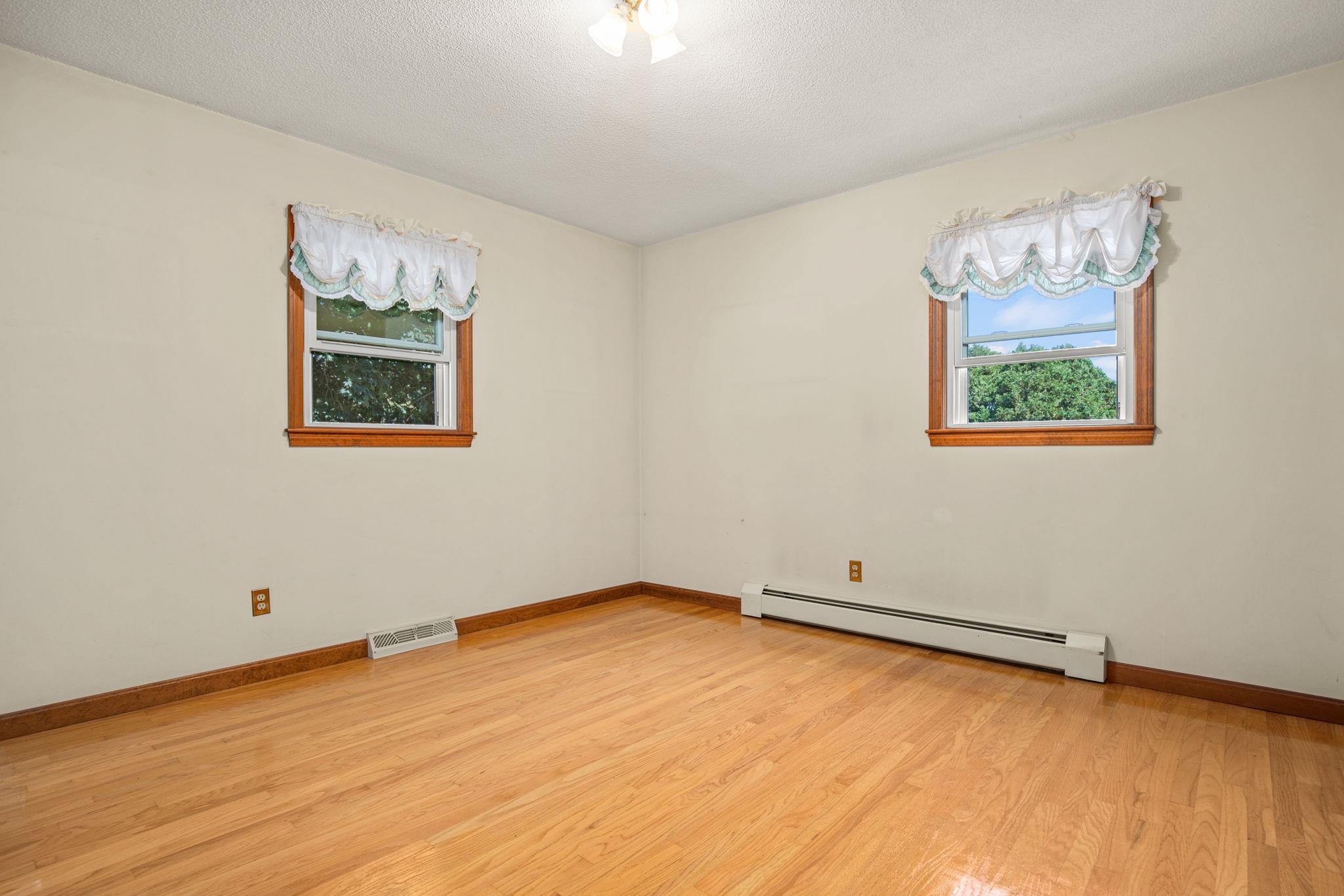 7 Taylor River Road Hampton Falls, NH 03844 - Photo 21 of 46