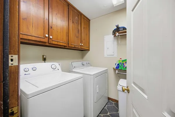 $499,000 | 6225 Olde Towne Drive, Columbus, GA 31907