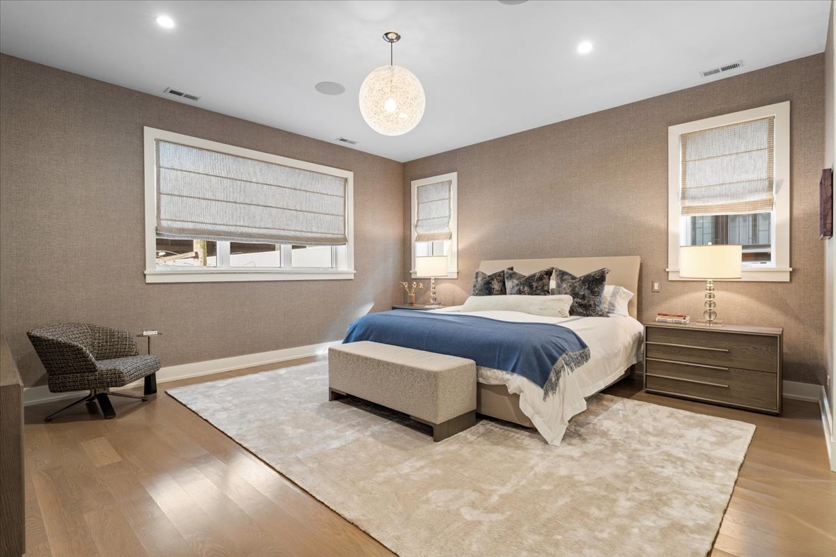 216 South Green Street, Unit 3N Chicago, IL 60607 - Photo 21 of 32