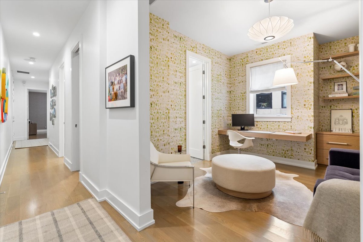 216 South Green Street, Unit 3N Chicago, IL 60607 - Photo 27 of 32