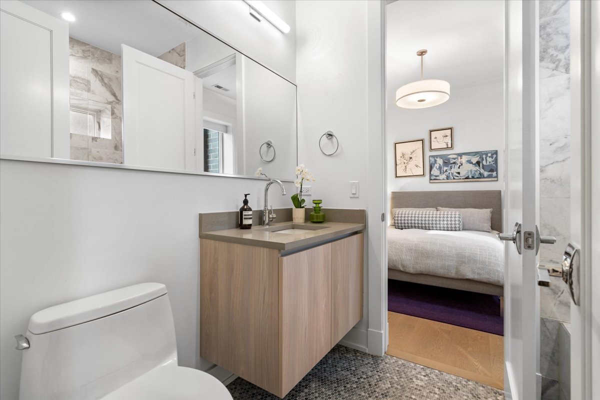 216 South Green Street, Unit 3N Chicago, IL 60607 - Photo 29 of 32