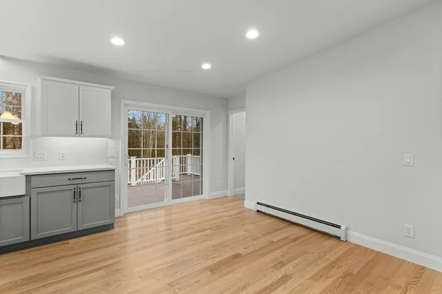 $650,000 | 21 Johnny Lane, Berwick, ME 03901