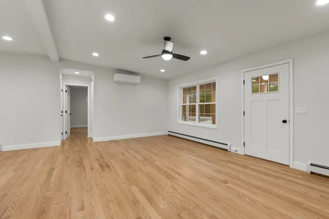 $650,000 | 21 Johnny Lane, Berwick, ME 03901