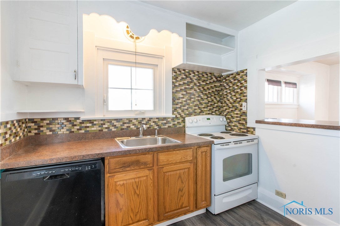 1715 Perth Street Toledo, OH 43607 - Photo 12 of 24 Gallery Image 12