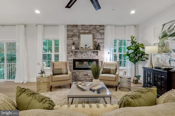 $589,900 | 4025 Rolling Meadow Court, York, PA 17408