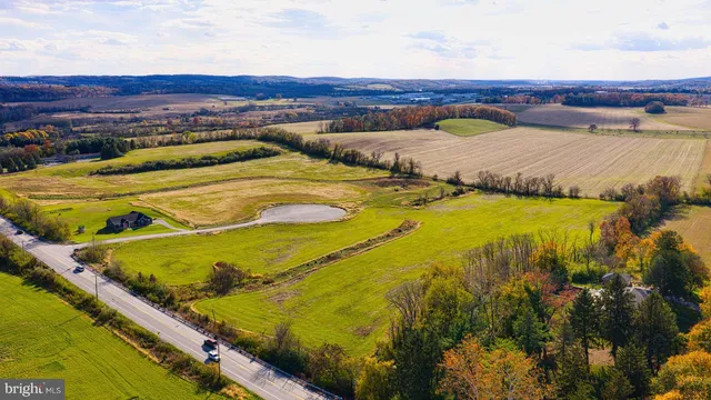 $589,900 | 4025 Rolling Meadow Court, York, PA 17408