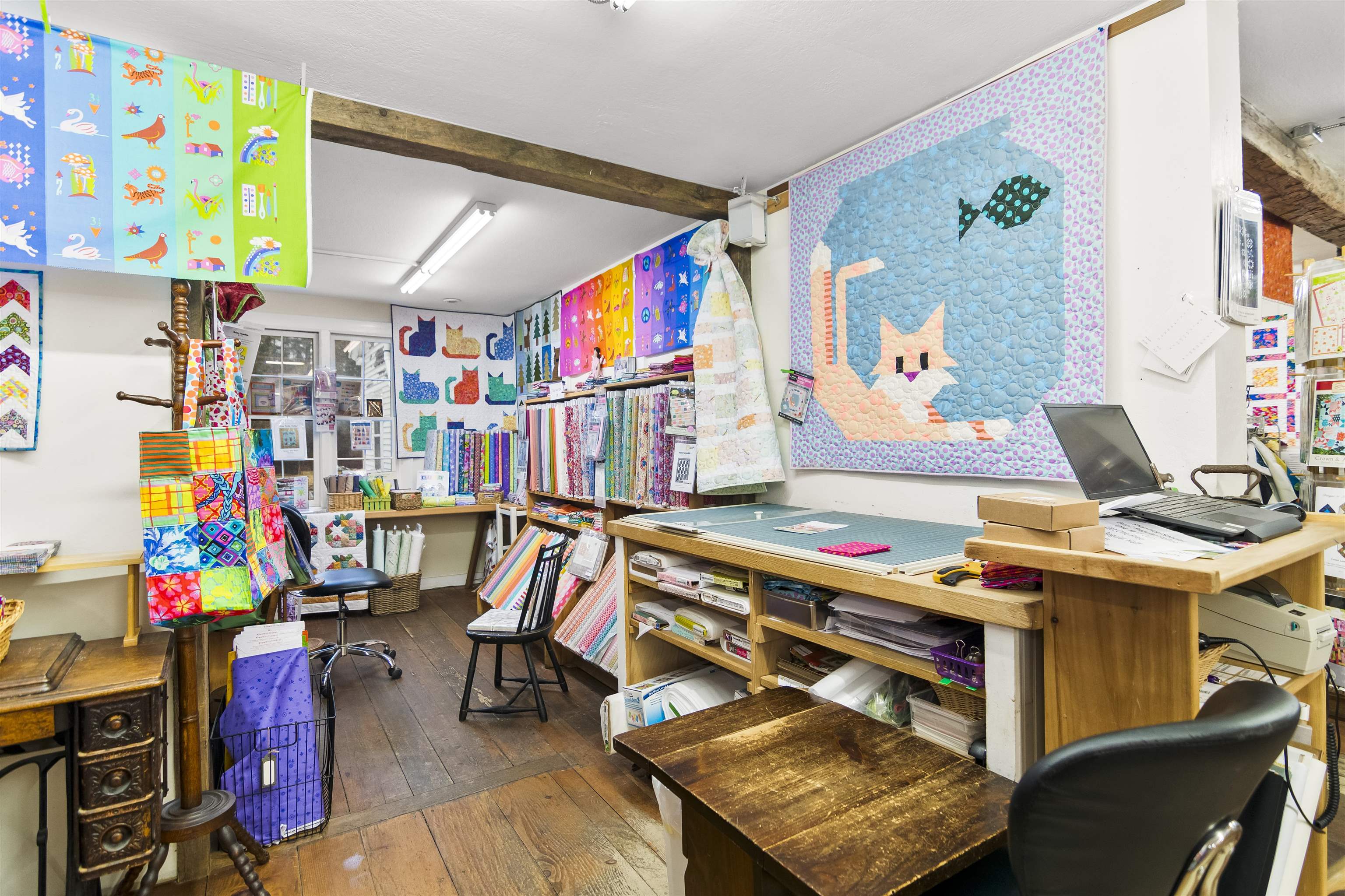 6795 Vermont Rte 100 Londonderry, VT 05148 - Photo 12 of 35