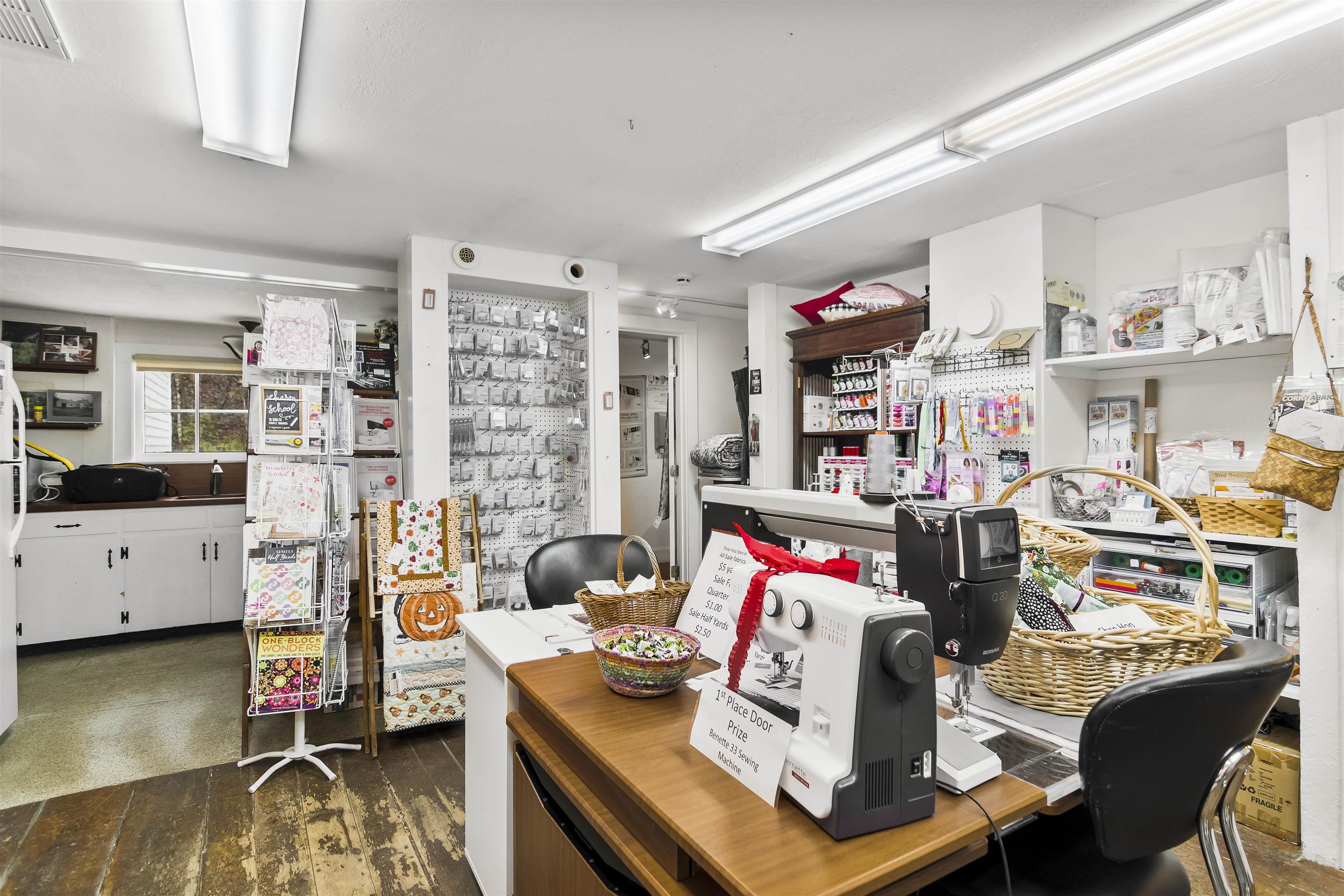 6795 Vermont Rte 100 Londonderry, VT 05148 - Photo 14 of 35