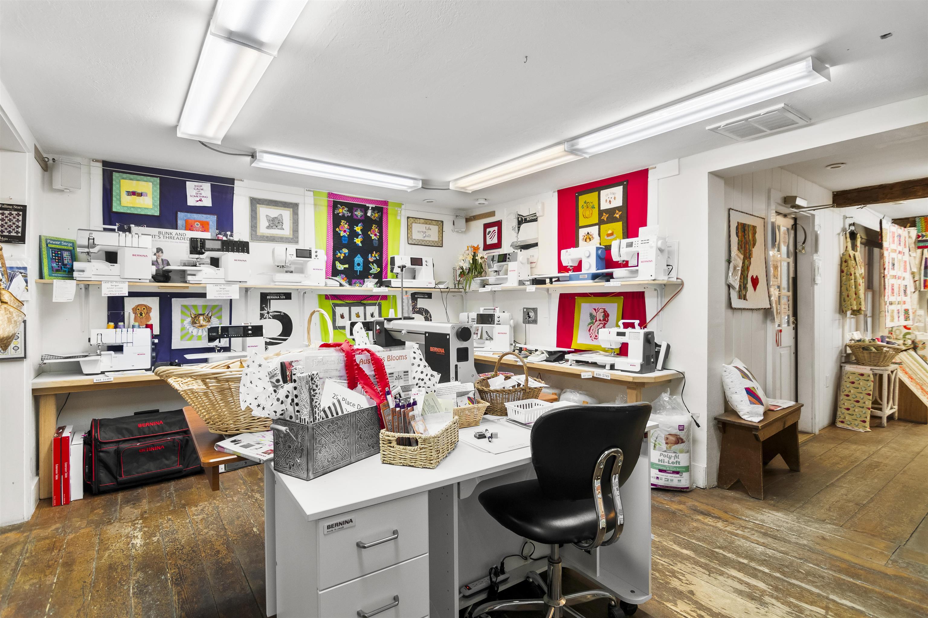 6795 Vermont Rte 100 Londonderry, VT 05148 - Photo 15 of 35