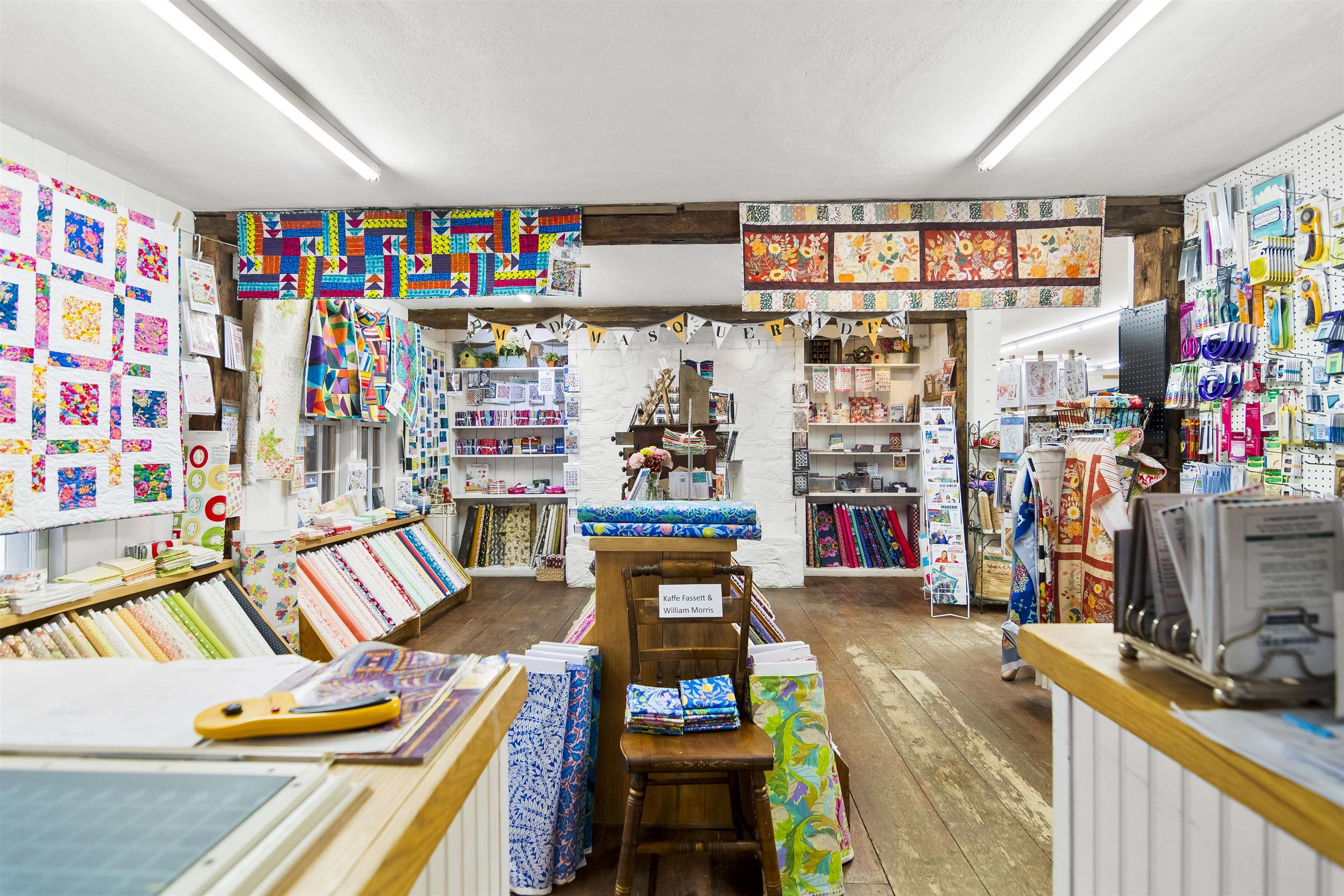 6795 Vermont Rte 100 Londonderry, VT 05148 - Photo 7 of 35