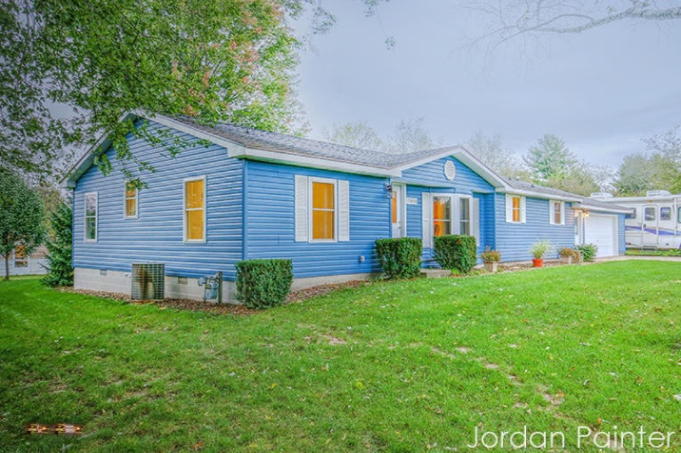 2876 Cline Road Muskegon, MI 49444 - Photo 2 of 24 IMG_2877