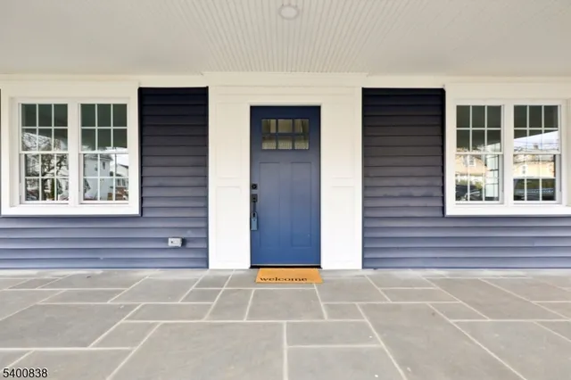 a view of an outdoor space