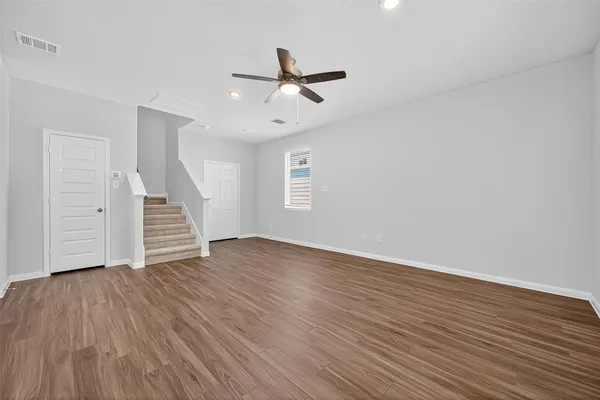 $2,000 | 13224 Musky Drive, Conroe, TX 77384