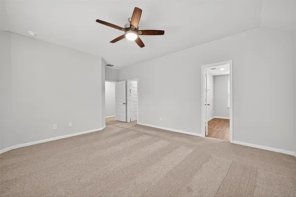 $2,000 | 13224 Musky Drive, Conroe, TX 77384