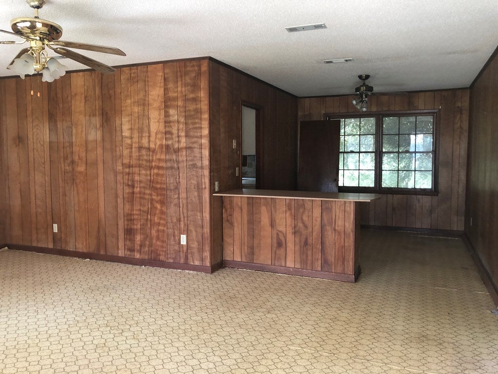 1813 West Lenox Road Alapaha, GA 31622 - Photo 5 of 20 Gallery Image 5