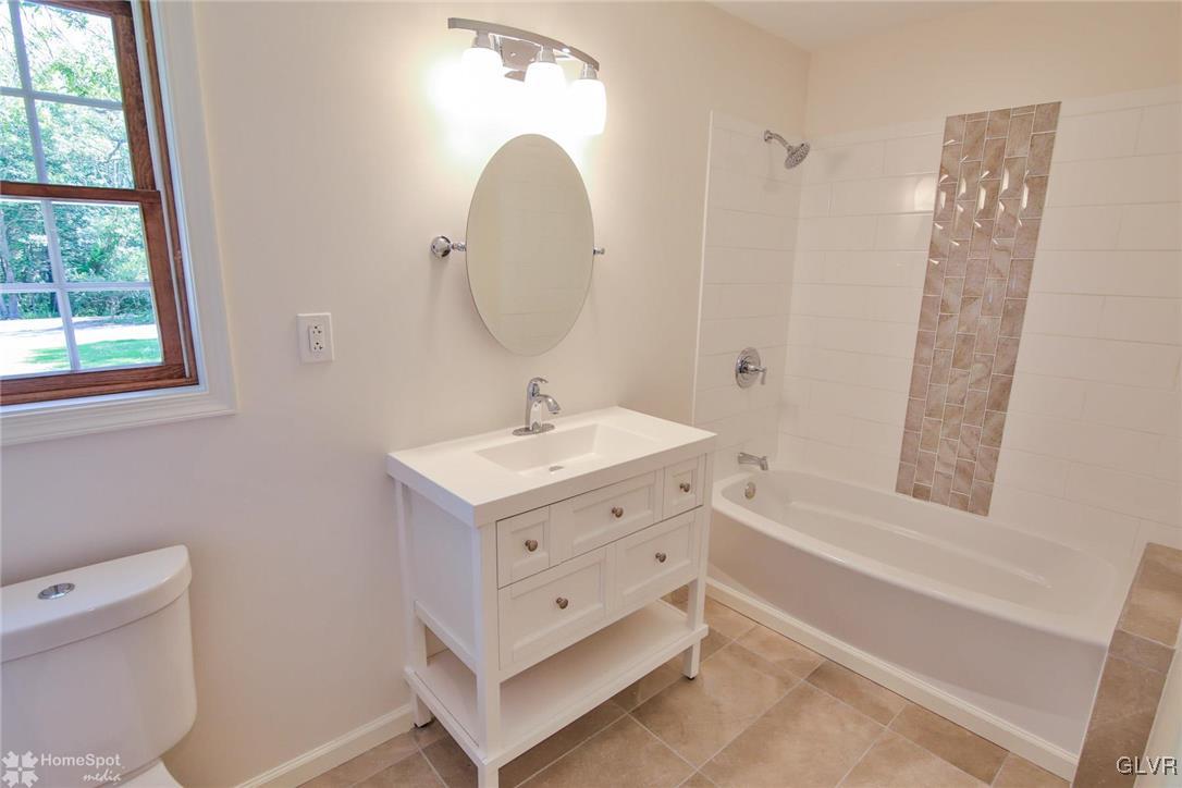 1623 Setzer Road Stroudsburg, PA 18360 - Photo 29 of 37 Hall Bathroom