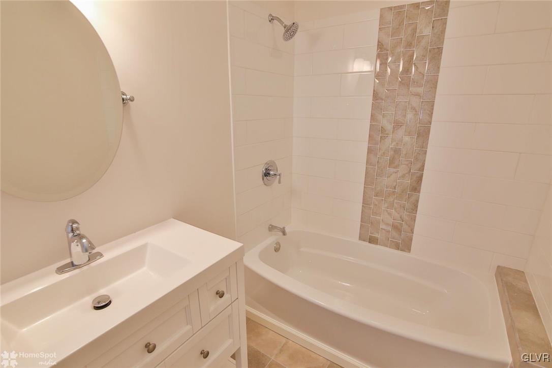 1623 Setzer Road Stroudsburg, PA 18360 - Photo 30 of 37 Hall Bathroom