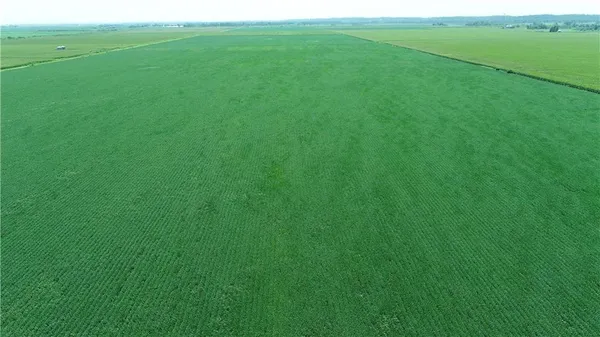 $955,500 | 1 Amber Drive, Craig, MO 64437