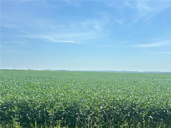 $955,500 | 1 Amber Drive, Craig, MO 64437