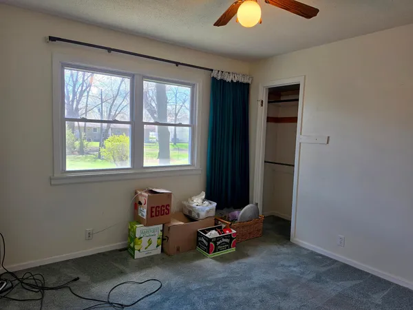 $145,000 | 710 6th Street Southwest, Wells, MN 56097