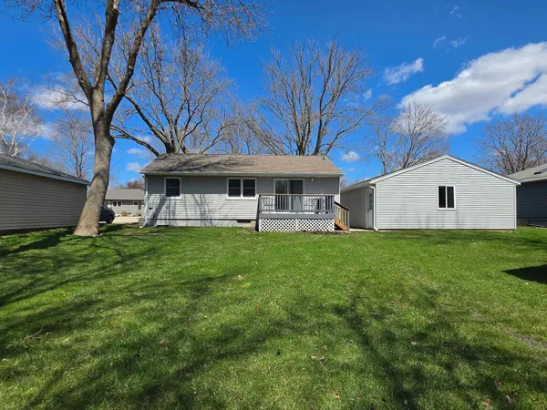 $145,000 | 710 6th Street Southwest, Wells, MN 56097