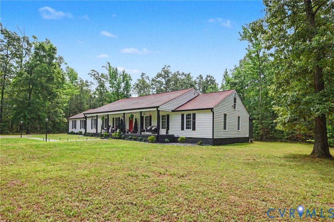 9820 Beaver Bridge Road Chesterfield, VA 23838 - Photo 1 of 54 Ranch-style residence featuring white siding and a