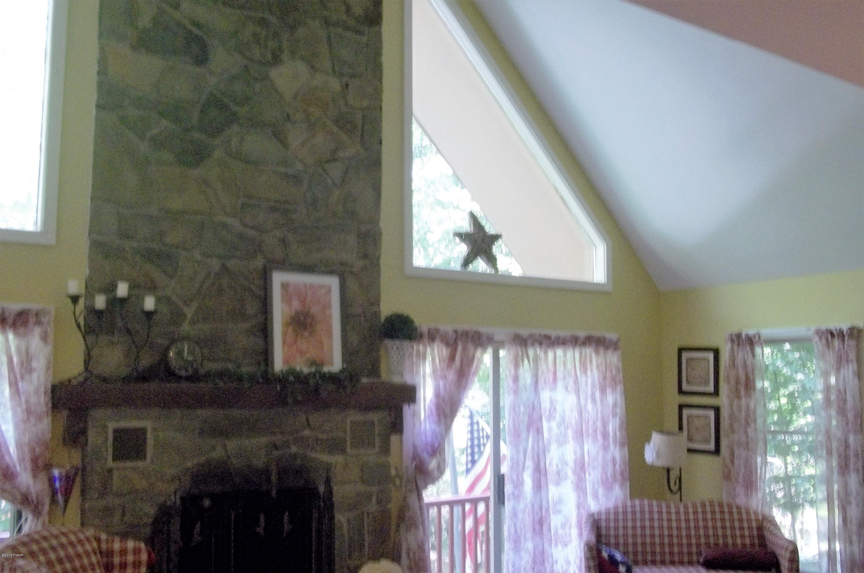 61 Deerfoot Road Lake Ariel, PA 18436 - Photo 9 of 20 Living Room