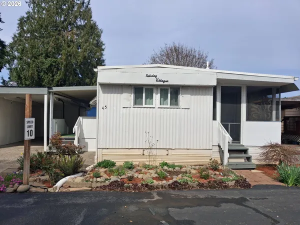 $68,000 | 15758 Southeast Highway 224, Unit 45, Damascus, OR 97089