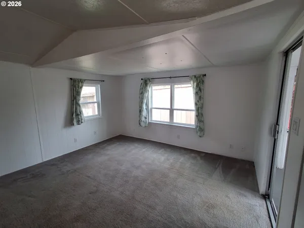 $68,000 | 15758 Southeast Highway 224, Unit 45, Damascus, OR 97089