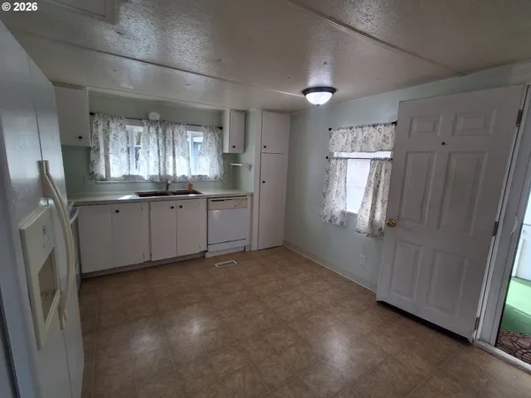 $68,000 | 15758 Southeast Highway 224, Unit 45, Damascus, OR 97089