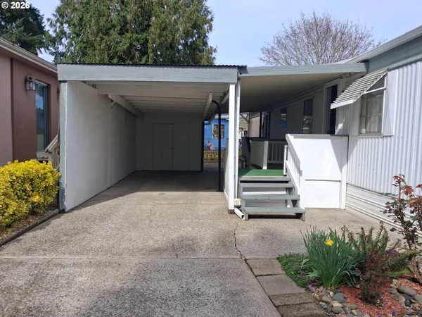 $68,000 | 15758 Southeast Highway 224, Unit 45, Damascus, OR 97089
