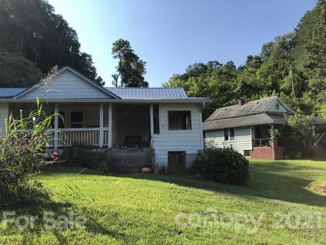 173 P P Davis Road Marshall, NC 28753 - Photo 1 of 42 Gallery Image 1
