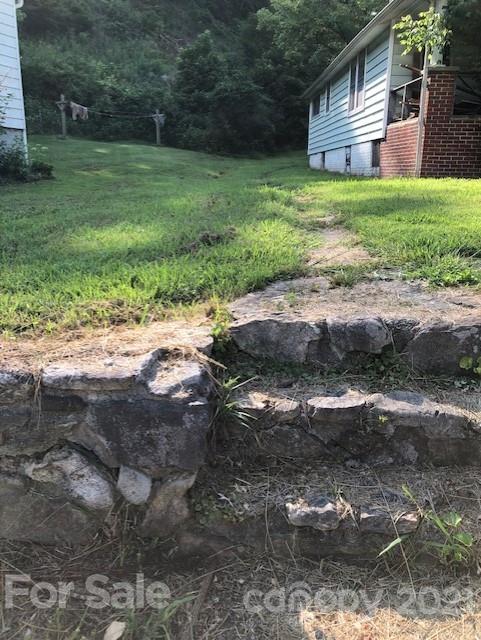 173 P P Davis Road Marshall, NC 28753 - Photo 4 of 42 Gallery Image 4