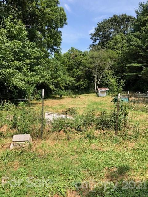 173 P P Davis Road Marshall, NC 28753 - Photo 34 of 42 Gallery Image 34