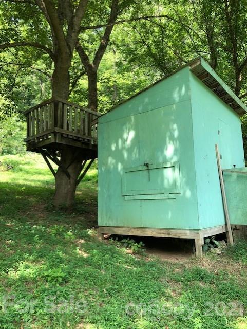 173 P P Davis Road Marshall, NC 28753 - Photo 41 of 42 Gallery Image 41