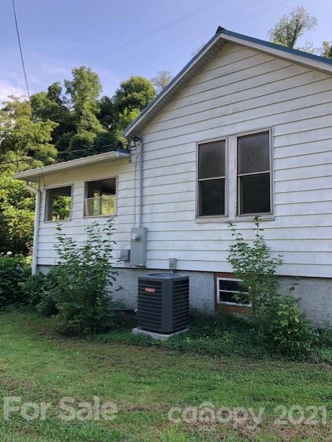 173 P P Davis Road Marshall, NC 28753 - Photo 7 of 42 Gallery Image 7