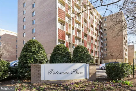 $479,000 | 355 I Street Southwest, Unit 310S, Washington, DC 20024