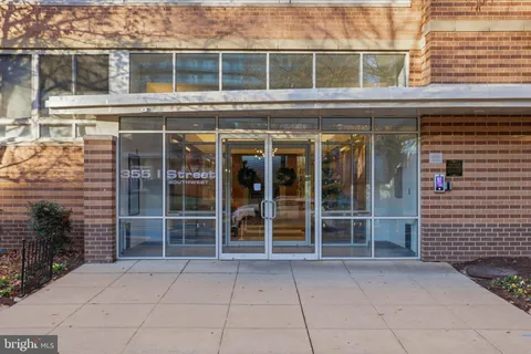 $479,000 | 355 I Street Southwest, Unit 310S, Washington, DC 20024
