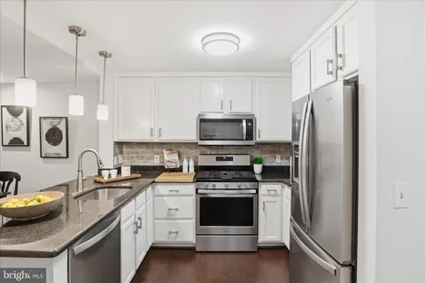 $479,000 | 355 I Street Southwest, Unit 310S, Washington, DC 20024