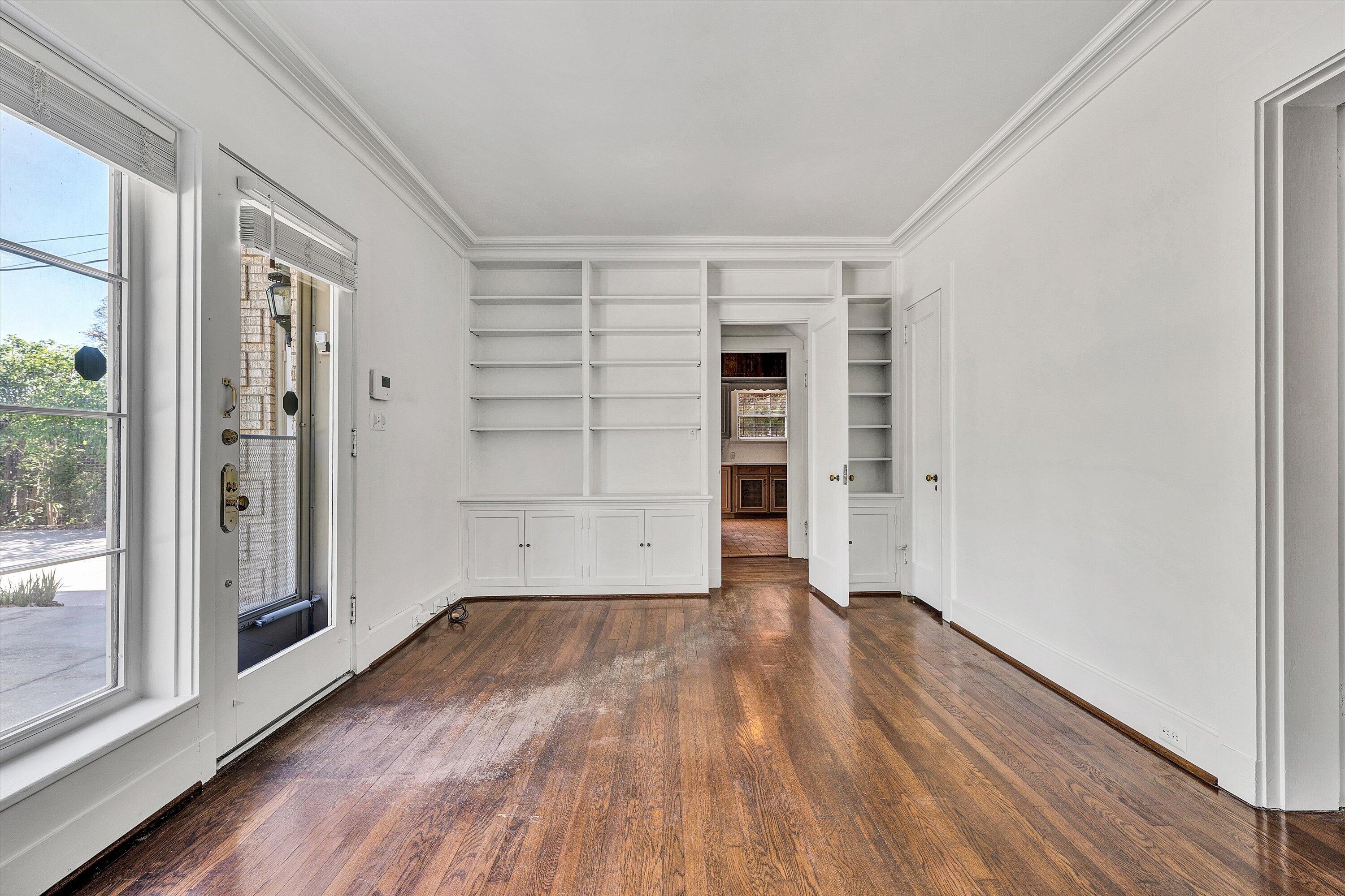 1902 Grandin Road Southwest Roanoke, VA 24015 - Photo 14 of 49 20-SGP-03106