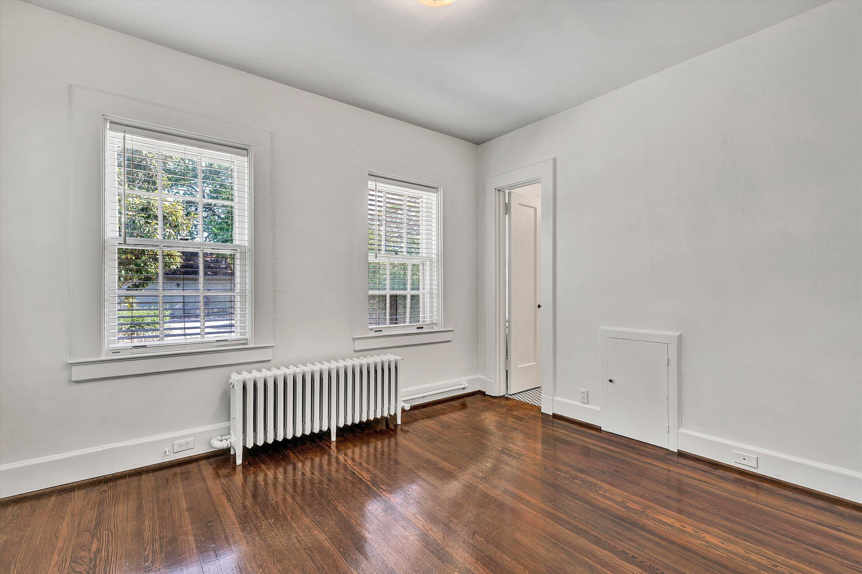 1902 Grandin Road Southwest Roanoke, VA 24015 - Photo 15 of 49 21-SGP-03109