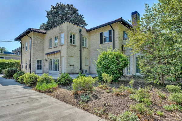 $869,000 | 1902 Grandin Road Southwest, Roanoke, VA 24015