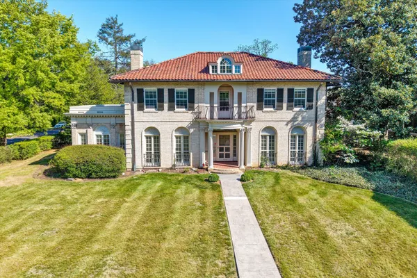 $869,000 | 1902 Grandin Road Southwest, Roanoke, VA 24015