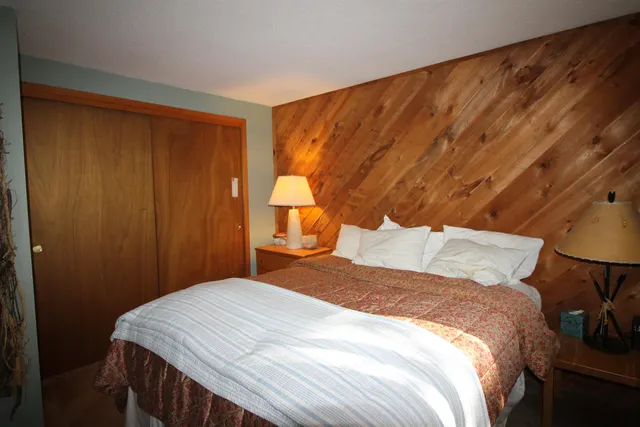 $329,900 | 103 Reservoir Road, Campton, NH 03223