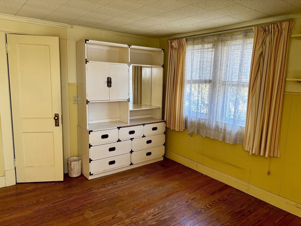 91 Daviston Street Springfield, MA 01108 - Photo 25 of 38