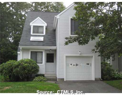19 Red Stone Way, Unit 19 Farmington, CT 06032 - Photo 1 of 1 Exterior Front.