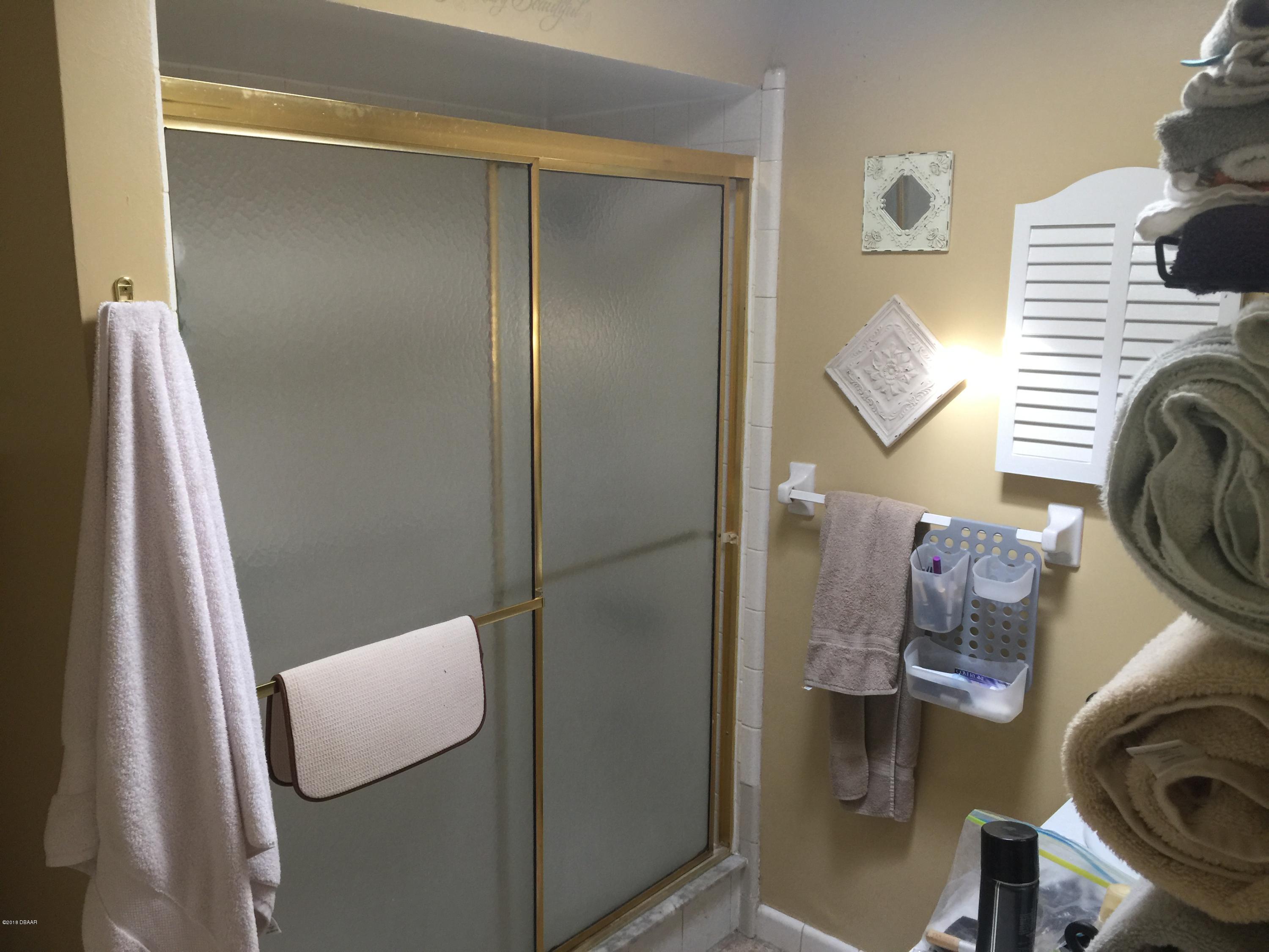 612 Sherman Road South Daytona, FL 32119 - Photo 6 of 10 IMG_3448