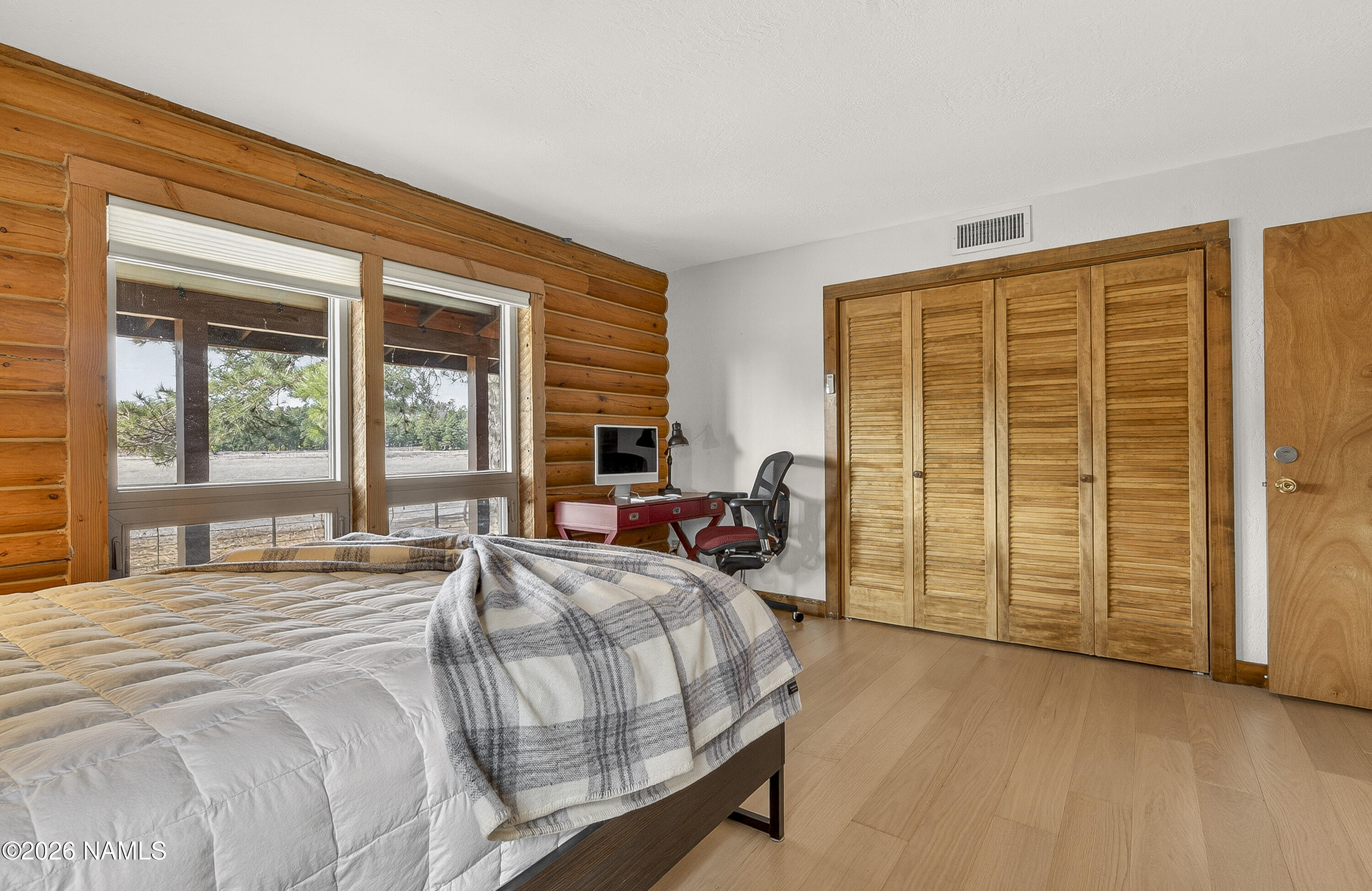 39291 Lake Mary Road Happy Jack, AZ 86024 - Photo 14 of 54 11 Bedroom - West